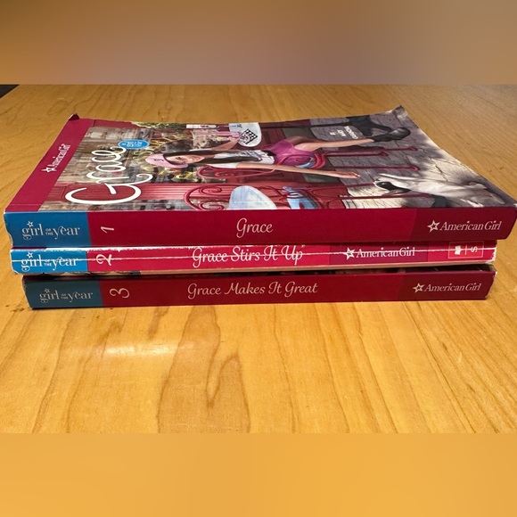 AMERICAN GIRL- GIRL OF THE YEAR 2015 GRACE 3 BOOK SET PAPERBACK - Picture 4 of 5